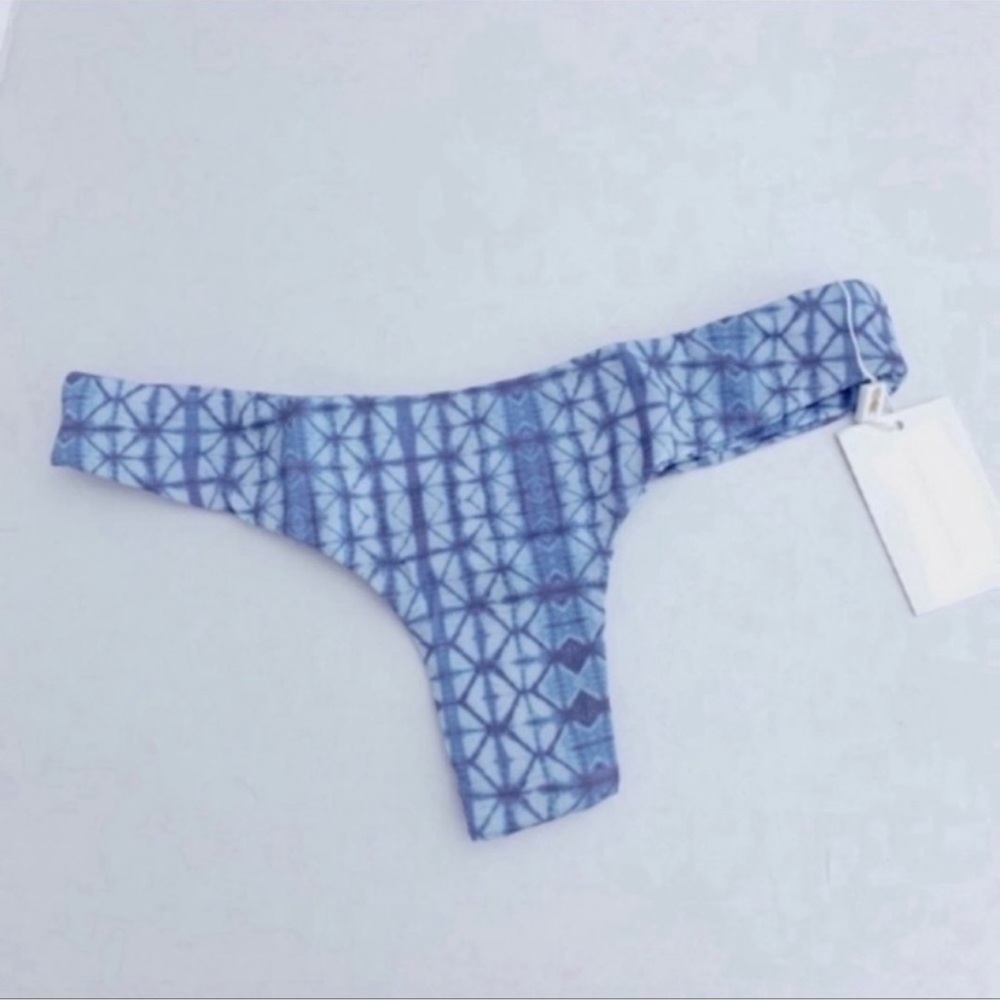 Midori Mykonos whale tale bottom size small